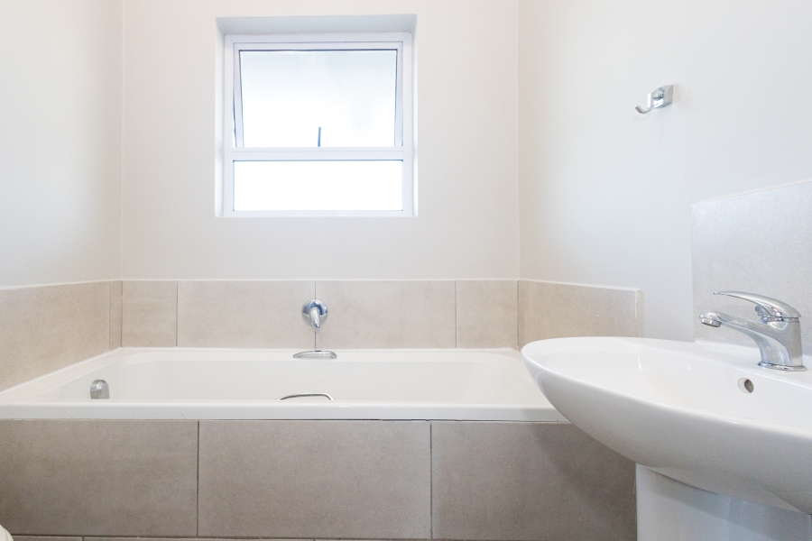 2 Bedroom Property for Sale in Haasendal Western Cape